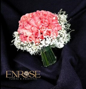 Buquê de Noiva com Rosas